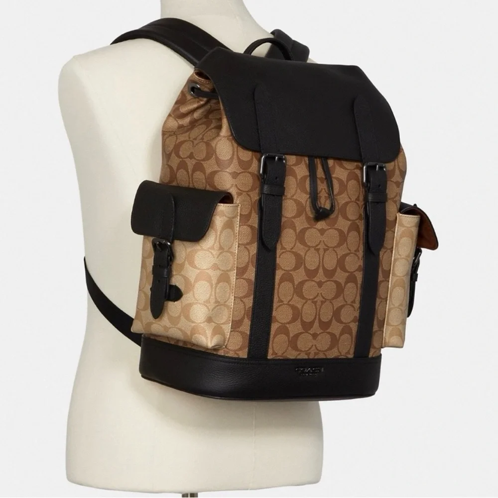Coach Backpack In Blocked Signature Canvas And Smooth Leather